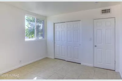 1601 W Circle A Drive, Tucson, AZ 85713 - Photo 4