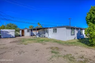 1601 W Circle A Dr, Tucson, AZ 85713 - Photo 24