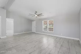 11935 S Amber Ann Ln, Tucson, AZ 85736 - Photo 10