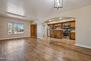 2002 E Pinon Dr, Tucson, AZ 85706 - Photo 18