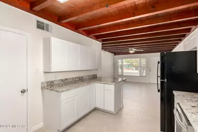 3656 E 23rd Street, Tucson, AZ 85713 - Photo 12