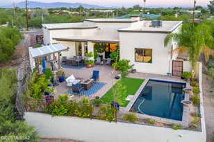 5702 N Lady Ln, Tucson, AZ 85704 - Photo 2