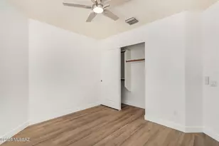 9130 N Safflower Ln, Tucson, AZ 85743 - Photo 24