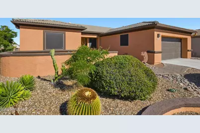 2316 W Calle Balaustre, Green Valley, AZ 85622 - Photo 10