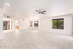 3808 S Via Del Reyecuelo, Green Valley, AZ 85622 - Photo 8