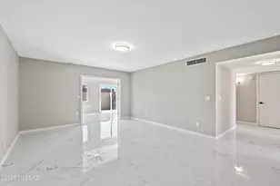 4136 E Megan Dr, Tucson, AZ 85712 - Photo 4