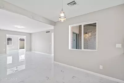 4136 E Megan Drive, Tucson, AZ 85712 - Photo 8