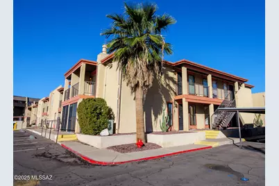 1620 N Wilmot Road #D165, Tucson, AZ 85712 - Photo 2
