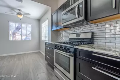 3688 W Sunglade Drive, Tucson, AZ 85742 - Photo 2