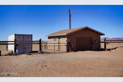 5215 E Sunizona Avenue, Pearce, AZ 85625 - Photo 2