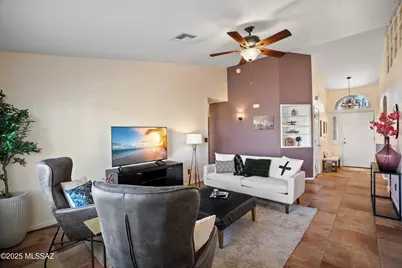 7620 W Running Bear Drive, Tucson, AZ 85743 - Photo 8