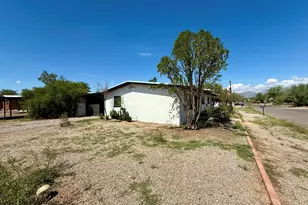 1715 N Highland Ave, Tucson, AZ 85719 - Photo 2