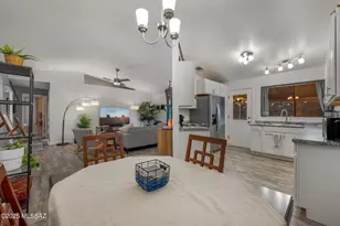 2625 W Flamebrook Rd, Tucson, AZ 85741 - Photo 8