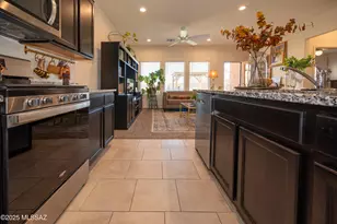 9294 W Tenaza Ln, Marana, AZ 85653 - Photo 18