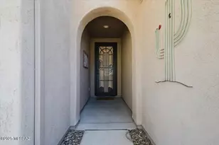 1110 N Broken Hills Dr, Green Valley, AZ 85614 - Photo 4