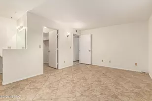 1520 S Abrego Dr, Green Valley, AZ 85614 - Photo 20