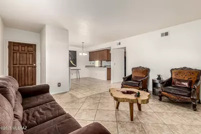 1520 S Abrego Drive, Green Valley, AZ 85614 - Photo 8