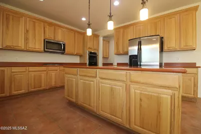 779 W Calle La Bolita, Sahuarita, AZ 85629 - Photo 6