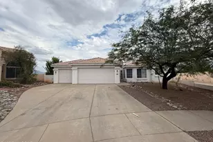 8305 N Solitude Way, Tucson, AZ 85743 - Photo 1