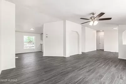 10055 S Big Thunder Drive, Vail, AZ 85641 - Photo 6