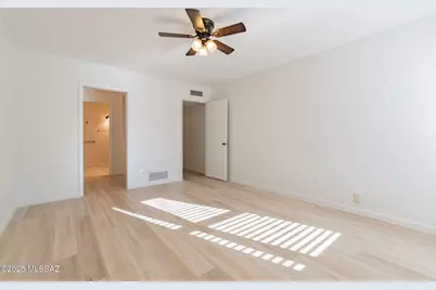 7227 E Camino Valle Verde, Tucson, AZ 85715 - Photo 20