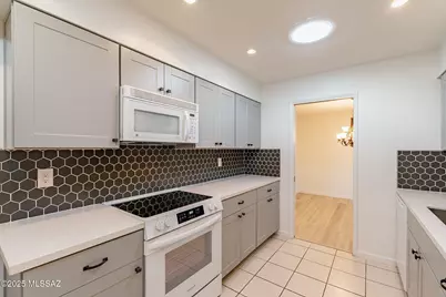 7227 E Camino Valle Verde, Tucson, AZ 85715 - Photo 6