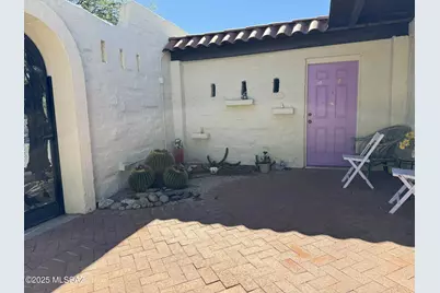 280 S Circulo Napa, Green Valley, AZ 85614 - Photo 2