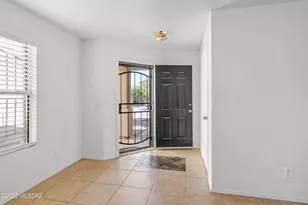 5458 S Monrovia Ave, Tucson, AZ 85706 - Photo 4