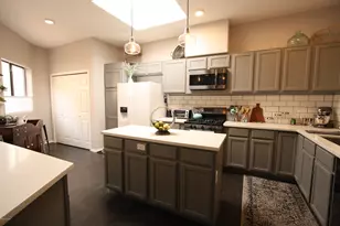 272 E Southern Pines Dr, Oro Valley, AZ 85737 - Photo 6