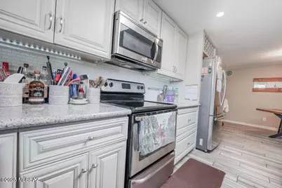 7330 E 32nd Street, Tucson, AZ 85710 - Photo 6