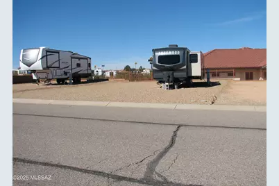 104 Casa Del Rio #104, Benson, AZ 85602 - Photo 1