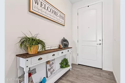 9785 E Copper Glance Trail, Tucson, AZ 85747 - Photo 4