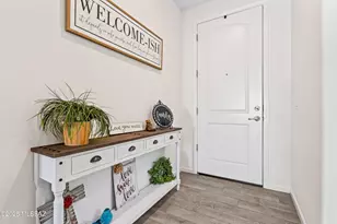 9785 E Copper Glance Trl, Tucson, AZ 85747 - Photo 4