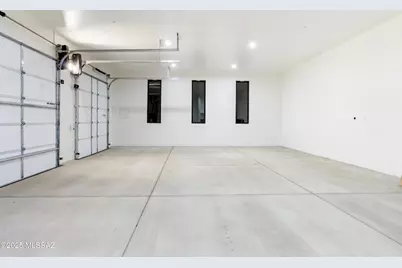 2537 N Lloyd Bush Drive, Tucson, AZ 85745 - Photo 38