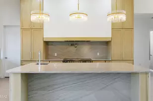 2537 N Lloyd Bush Dr, Tucson, AZ 85745 - Photo 10