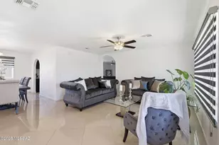 952 Via Plata, Rio Rico, AZ 85648 - Photo 4