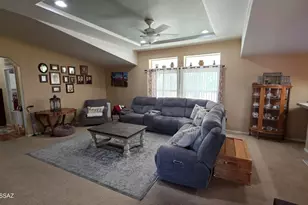 7347 W Agave Ranch Pl, Tucson, AZ 85735 - Photo 10