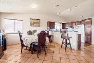 6050 S Springbrook Dr, Tucson, AZ 85746 - Photo 8