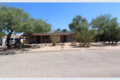 3026 N Flanwill Boulevard, Tucson, AZ 85716 - Photo 1
