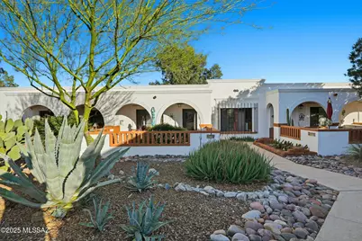 177 S Paseo Pena #B, Green Valley, AZ 85614 - Photo 2