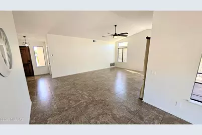 36955 S Highland Ridge Court, Saddlebrooke, AZ 85739 - Photo 6