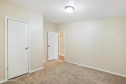 6205 E Rough Rock Drive, Tucson, AZ 85756 - Photo 18