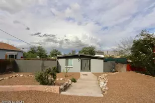 206 W Blacklidge Dr, Tucson, AZ 85705 - Photo 2