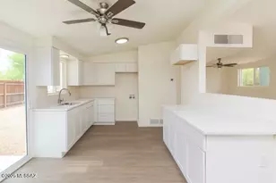 206 W Blacklidge Dr, Tucson, AZ 85705 - Photo 12