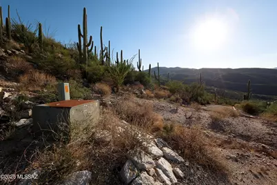 12493 Mira Vista Canyon Place #17, Tucson, AZ 85749 - Photo 14
