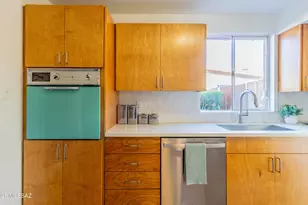 7426 E Montecito Dr, Tucson, AZ 85710 - Photo 6