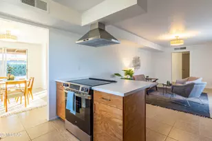 7426 E Montecito Dr, Tucson, AZ 85710 - Photo 8