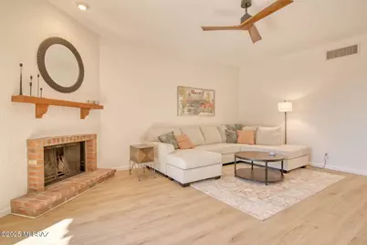 1148 Cam Diestro, Oro Valley, AZ 85704 - Photo 14