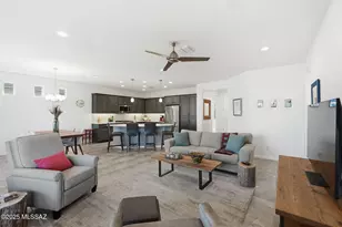 1930 N Agarita Wy, Green Valley, AZ 85614 - Photo 8