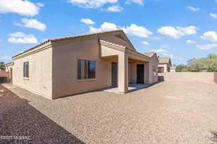 7491 S Woodbury Grove Dr, Tucson, AZ 85757 - Photo 10